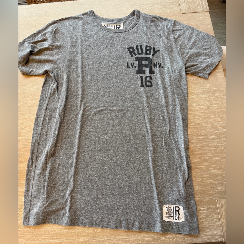 Ruby Sports Roots of Fight Mens XL Gray Black Graphic T-Shirts Lot Bundle 2 Pack - Picture 6 of 10
